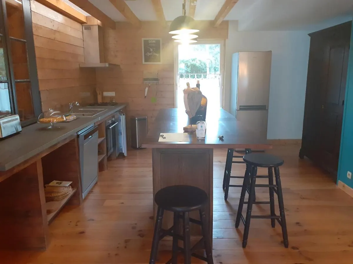 Holiday home Gite 3* De 10 Pers Avec Vue Sur Montagnes Allevard